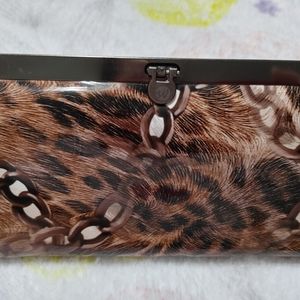 NWT RETRO STYLE WALLET